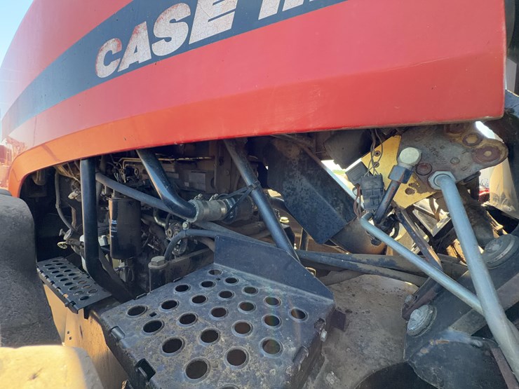 2005-case-ih-325-image-8