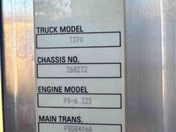2010-kenworth-t370-image-37