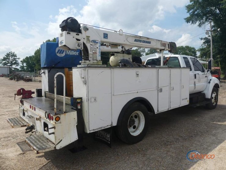 2006-ford-f650-image-2
