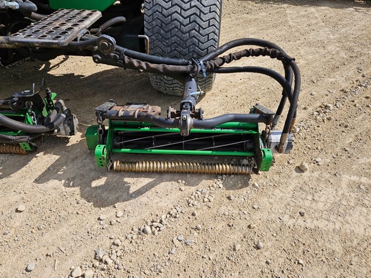 john-deere-3225b-image-9