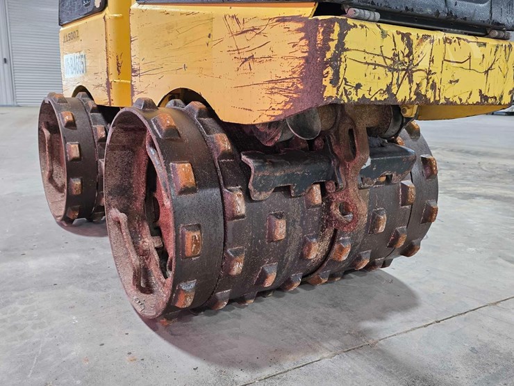 2019-bomag-bmp8500-image-10