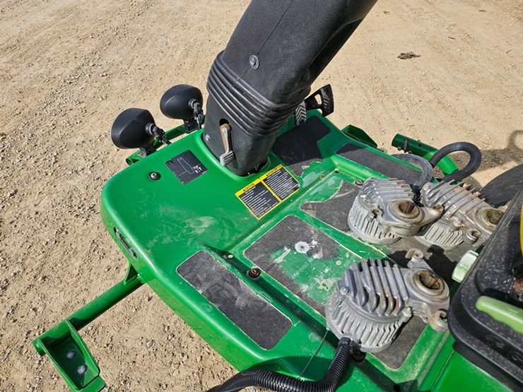 john-deere-8000a-image-17