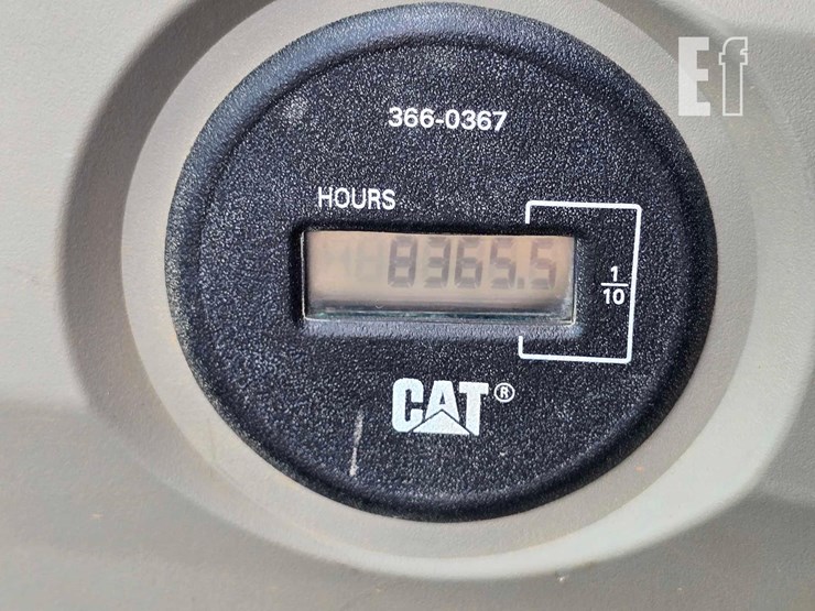 2017-caterpillar-349fl-image-21