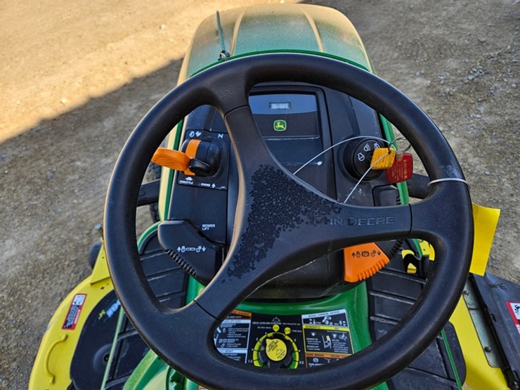 john-deere-x340-image-18
