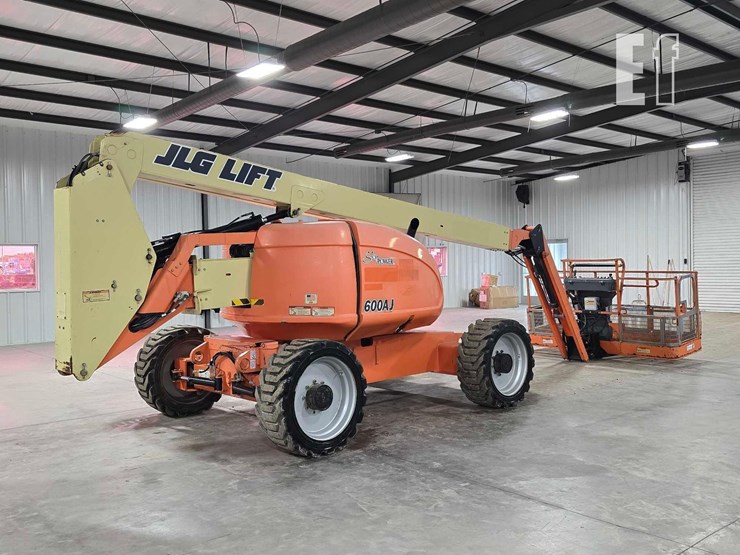 2006-jlg-600aj-image-3