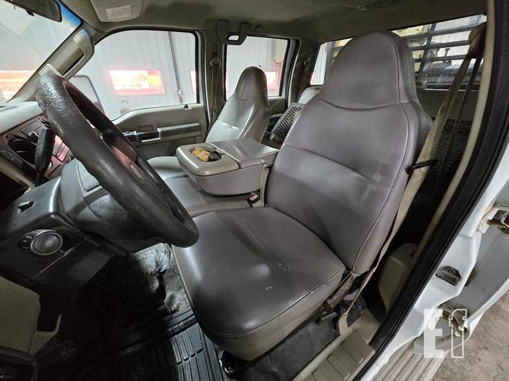 2008-ford-f350-image-9