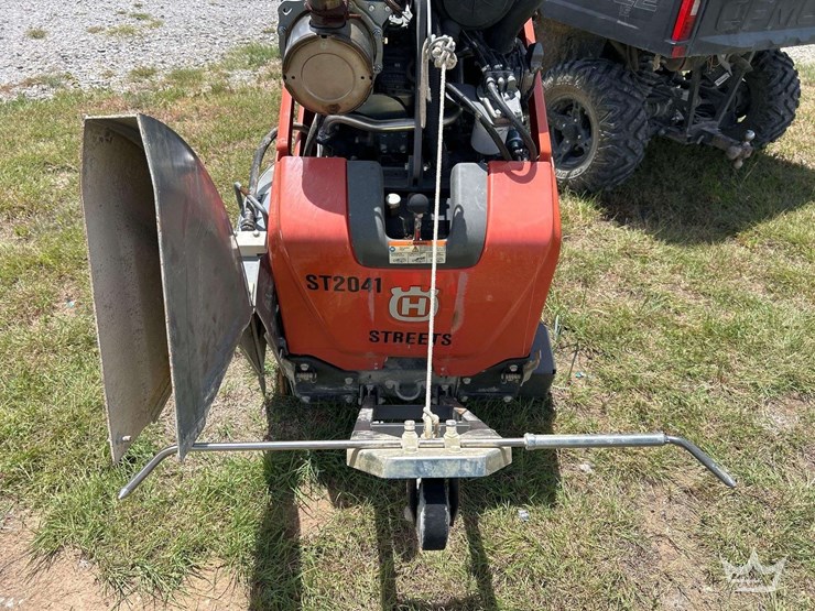 2021-husqvarna-fs5000d-image-12