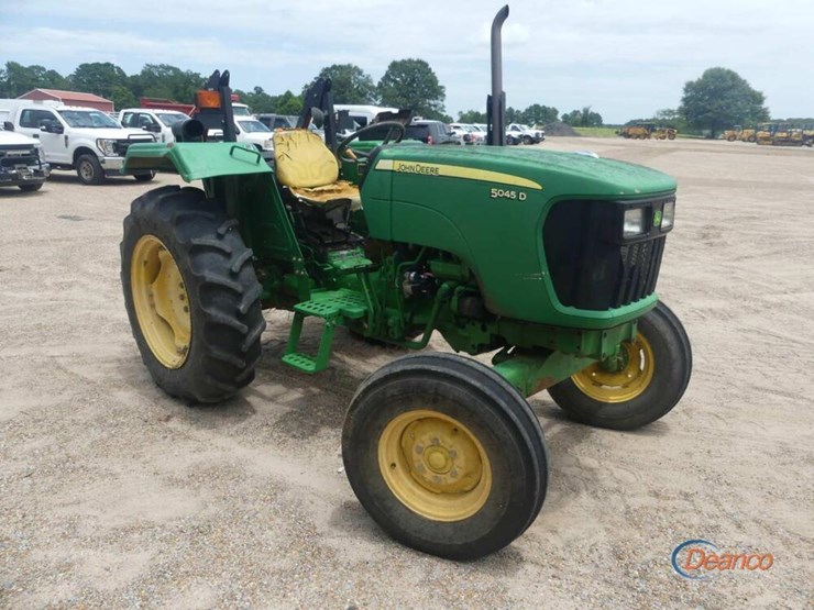 2012-john-deere-5045d-image-1