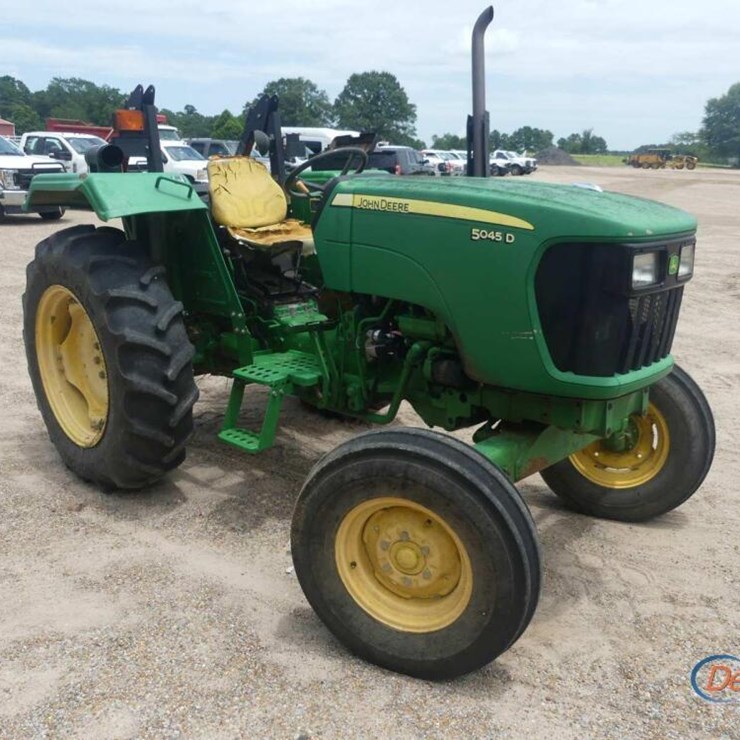 2012 JOHN DEERE 5045D