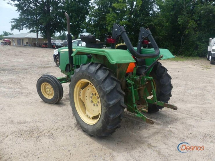 2012-john-deere-5045d-image-4