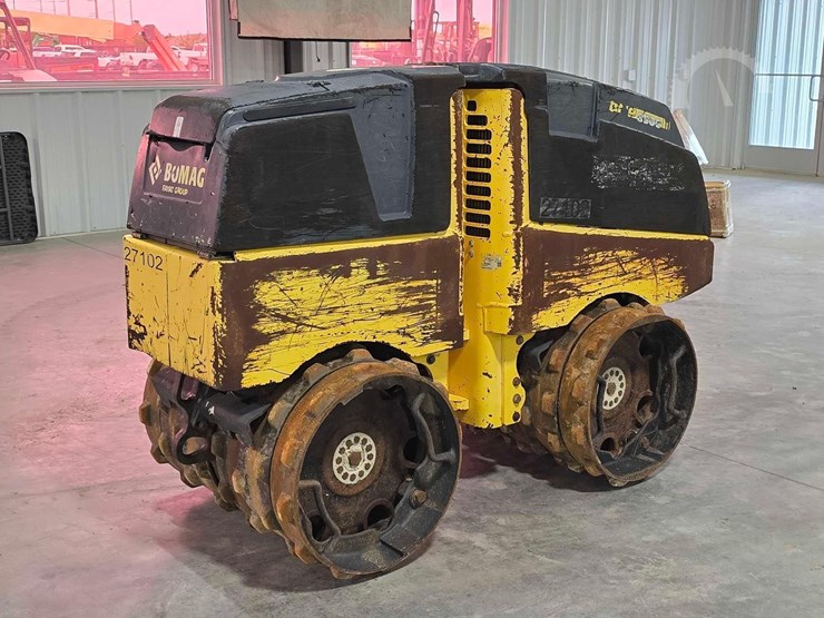 2019-bomag-bmp8500-image-3