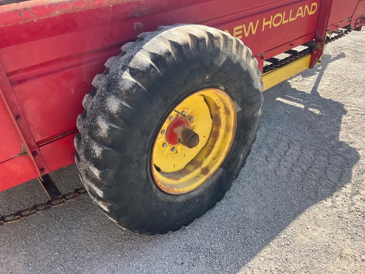 new-holland-519-image-12