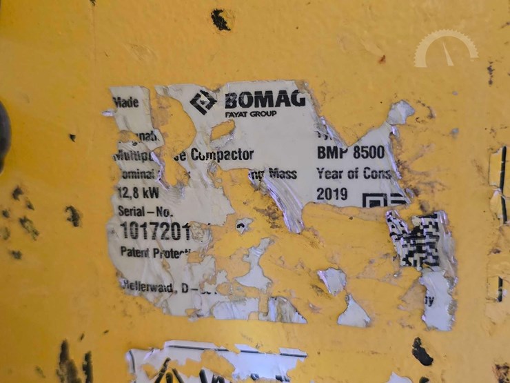 2019-bomag-bmp8500-image-21