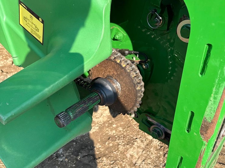 2011-john-deere-9770-sts-image-110