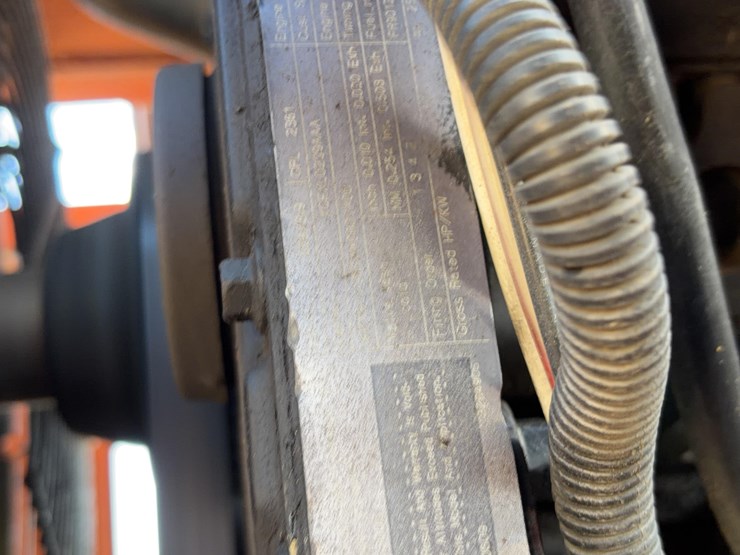 lull-international-644b-42-telehandler-image-27