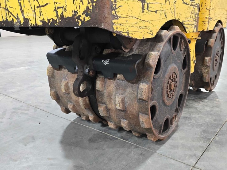 2019-bomag-bmp8500-image-9