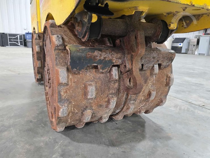 2019-bomag-bmp8500-image-13
