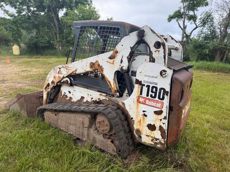 bobcat-t190-image-4