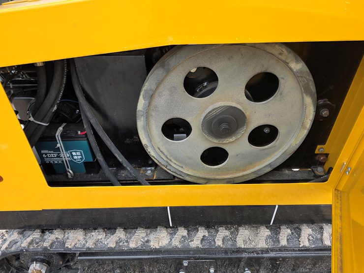 sdljd-high-end-mobile-jaw-crusher-image-8