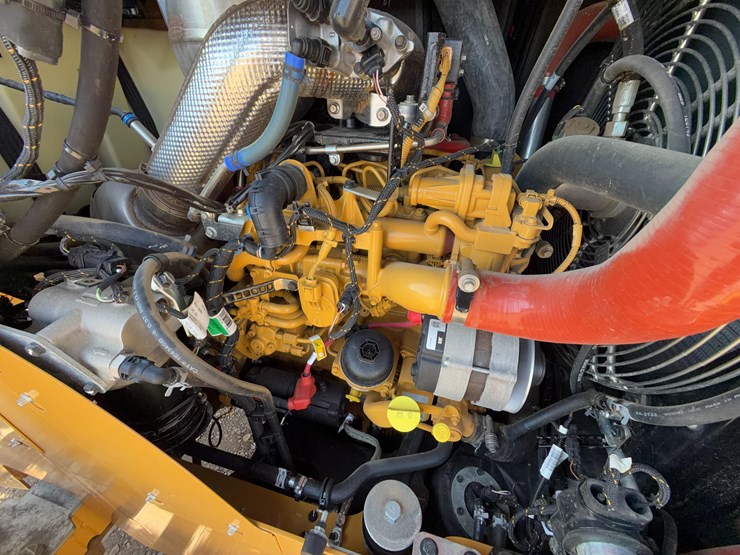 caterpillar-910-image-32