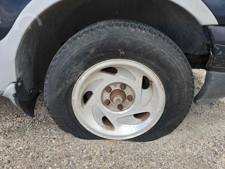 2000-ford-f150-image-16