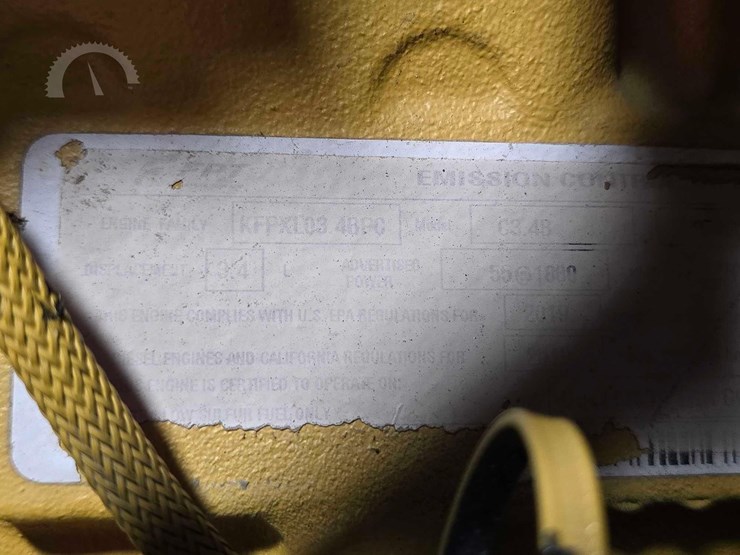 caterpillar-xq60-image-15