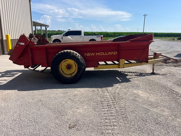 new-holland-519-image-6