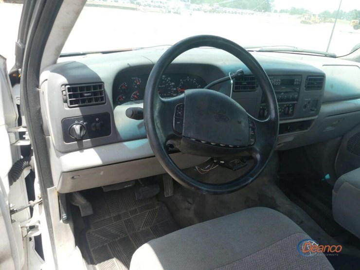 2001-ford-f250-image-9