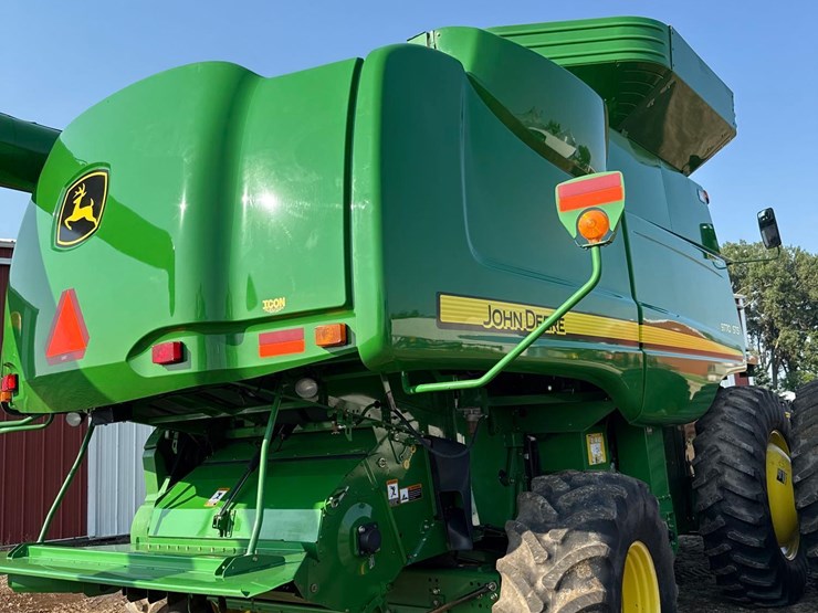2011-john-deere-9770-sts-image-148