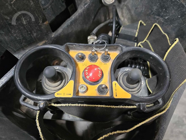 2019-bomag-bmp8500-image-10