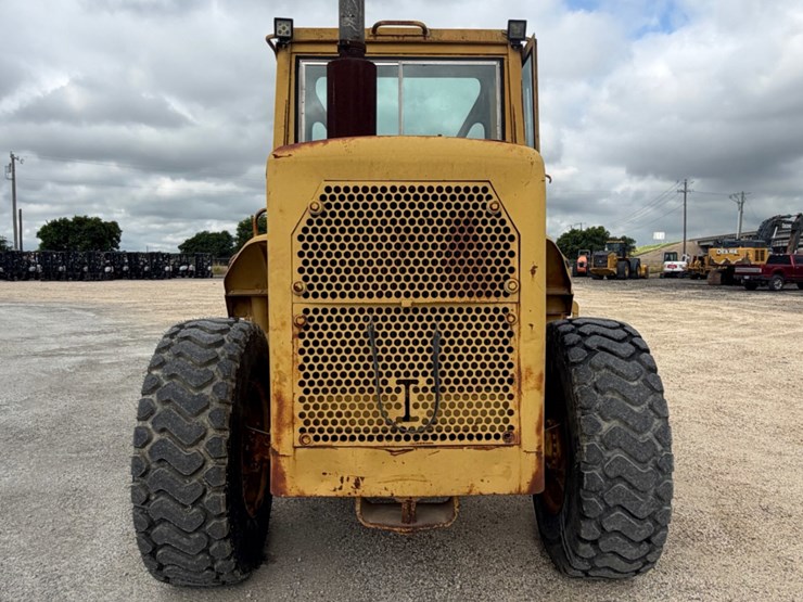 1968-caterpillar-950-image-6