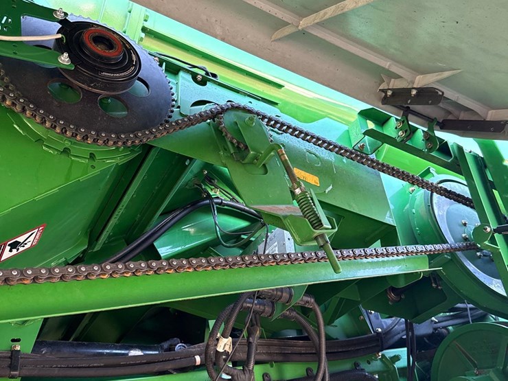 2011-john-deere-9770-sts-image-131