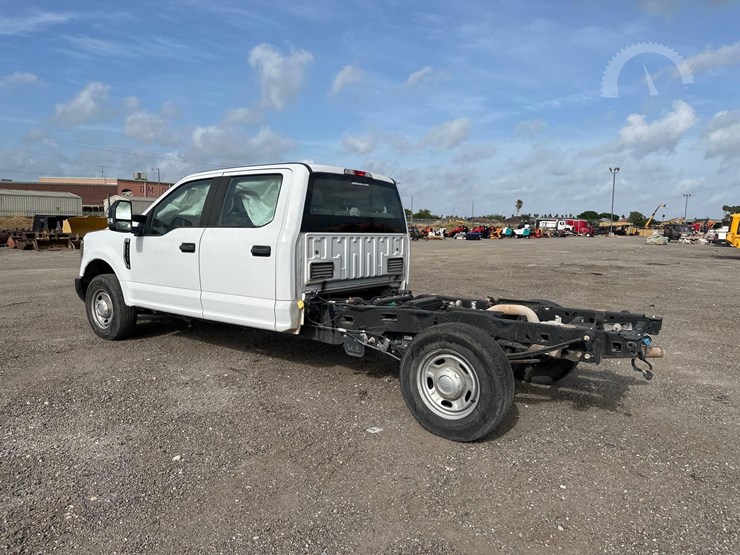 2019-ford-f250-image-4