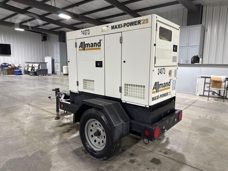 2019-allmand-bros-maxi-power-25-image-4