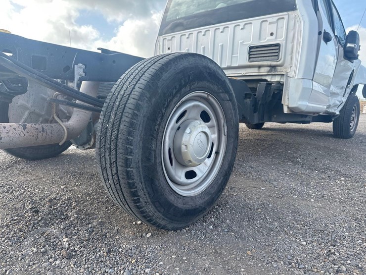 2019-ford-f250-image-19