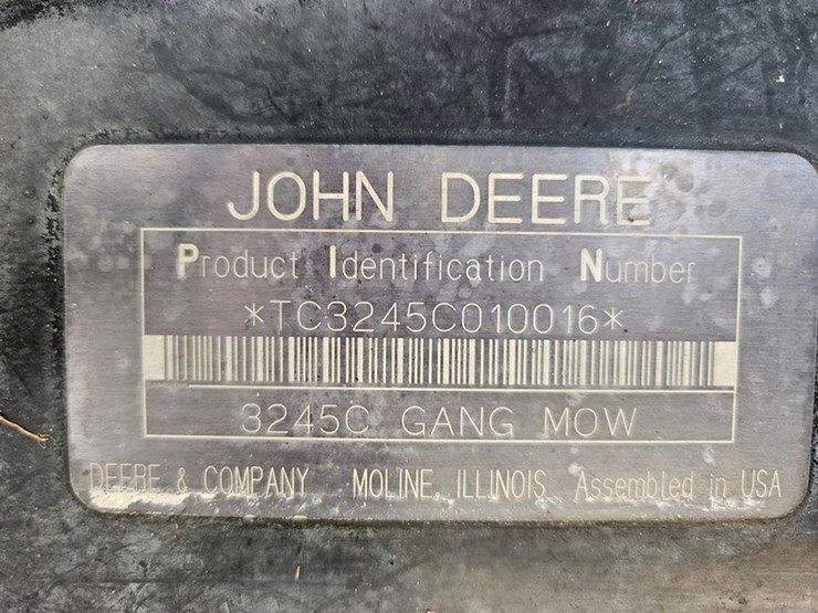 john-deere-3245c-image-23