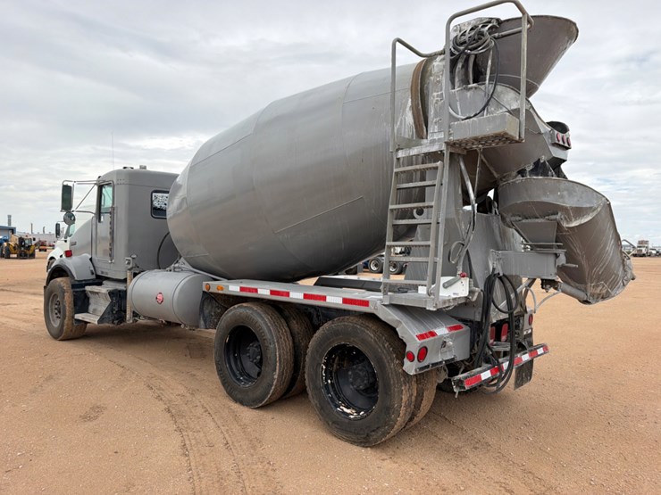 2009-kenworth-t800-image-9