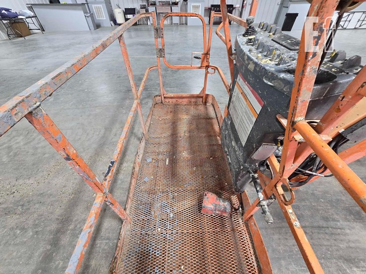 jlg-660sj-image-10