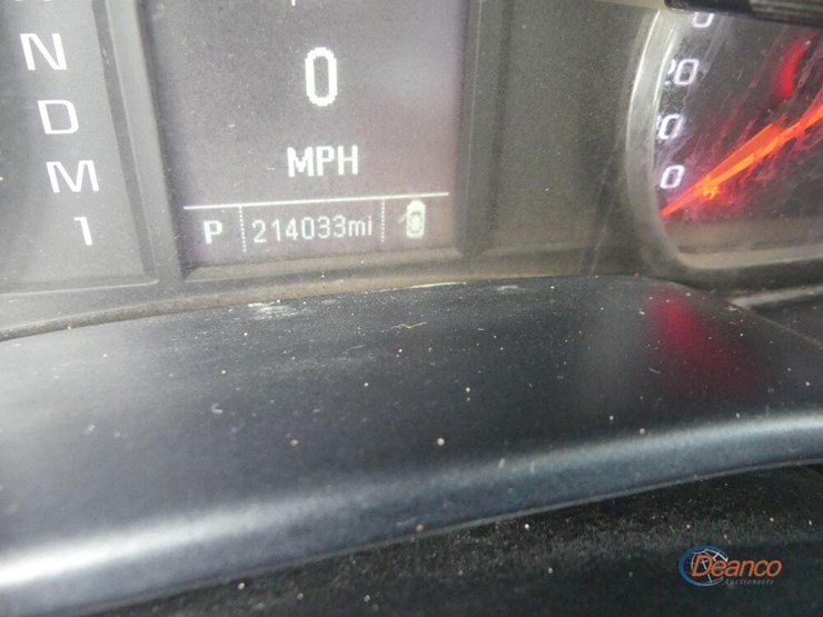 2016-gmc-sierra-2500hd-image-9