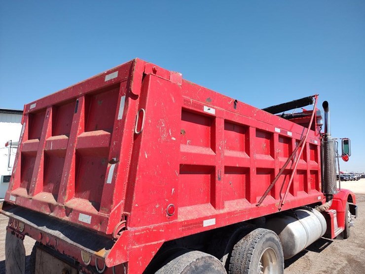 1996-peterbilt-377-image-20