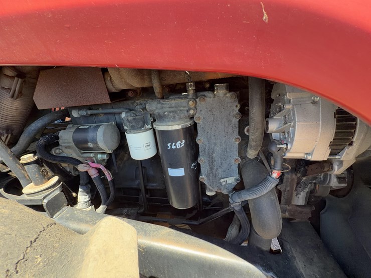 2005-case-ih-325-image-10