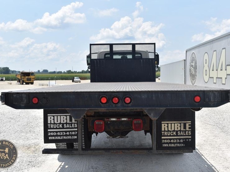 2005-international-durastar-4300-image-5