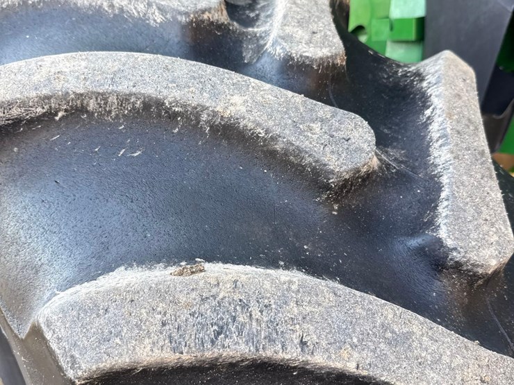 2011-john-deere-9770-sts-image-85
