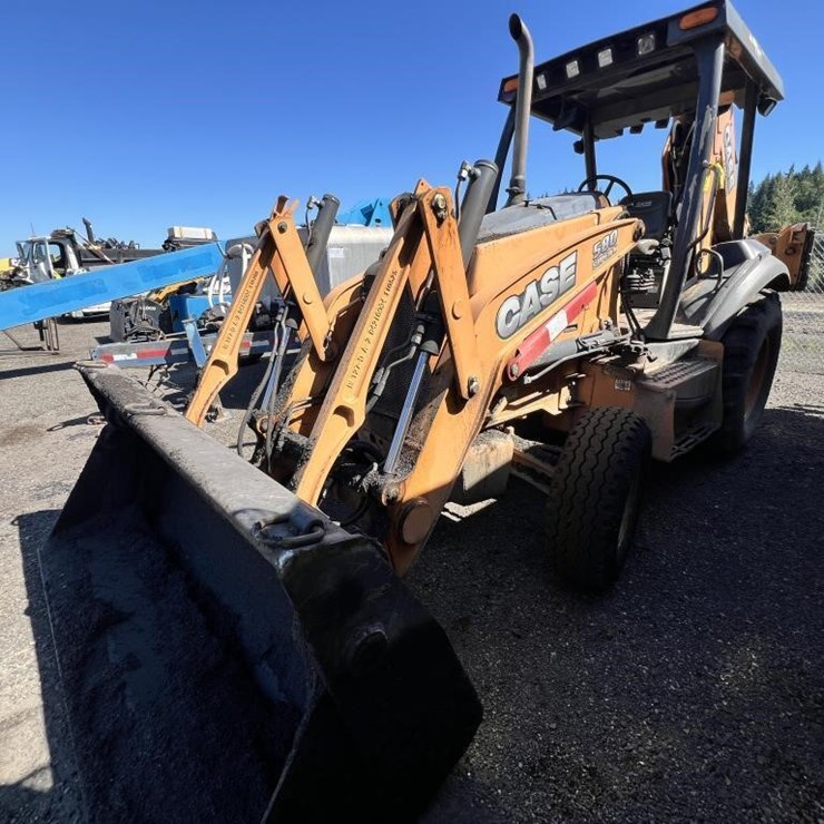 2012 CASE 580SN