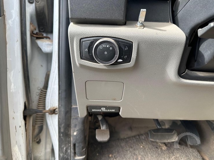 2019-ford-f250-image-14