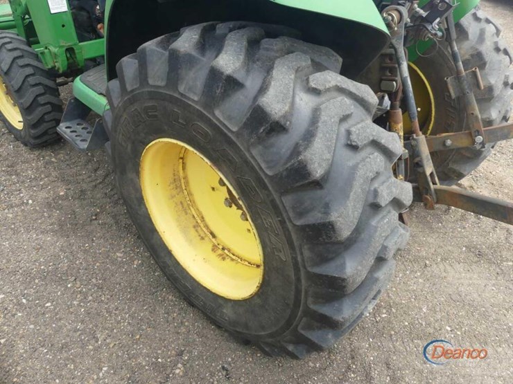 john-deere-4400-image-5