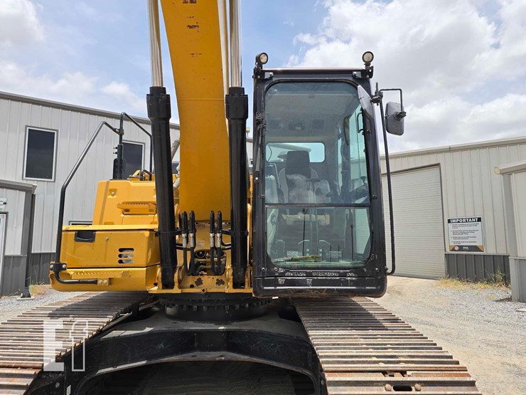 2017-caterpillar-323fl-image-14