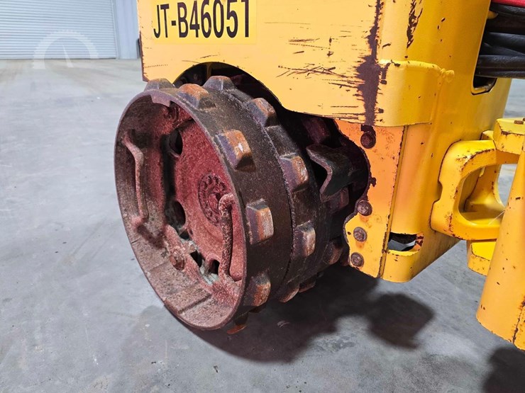 2019-bomag-bmp8500-image-16