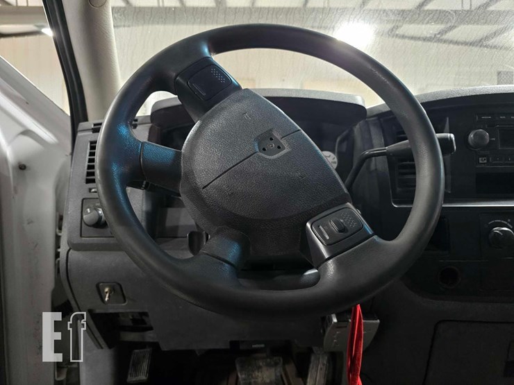 2008-dodge-2500-image-10
