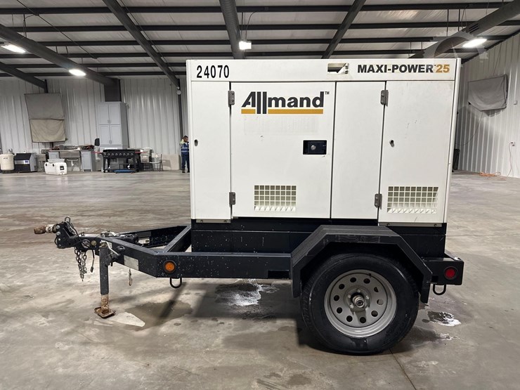 2019-allmand-bros-maxi-power-25-image-5
